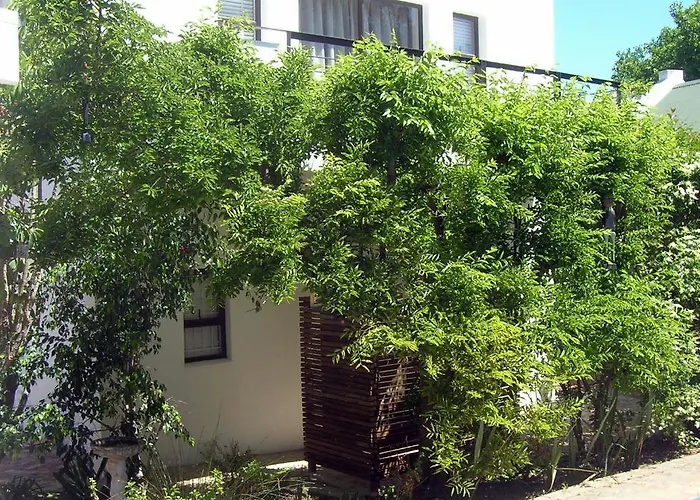 16 Rhodes-North Self Catering Apartment & Studio