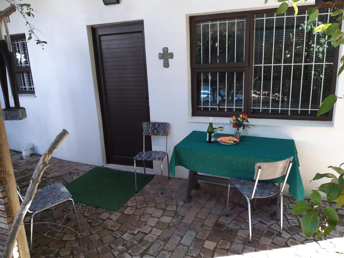 16 Rhodes-north Self Catering & *